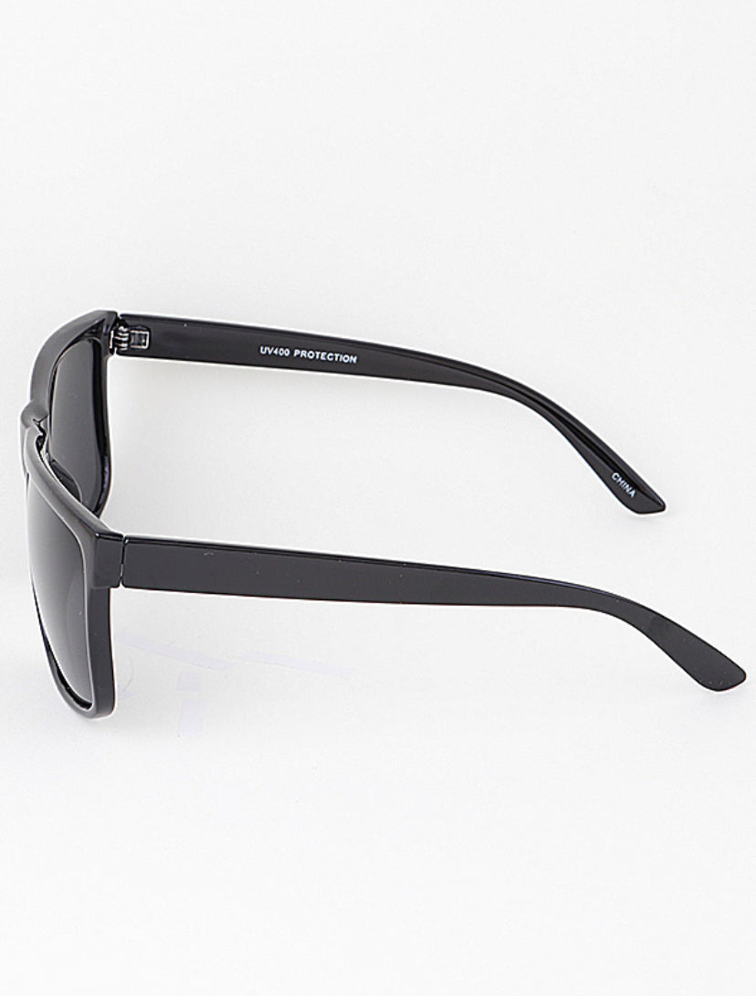 MEDUSA CLASSIC SQUARED SUNGLASS