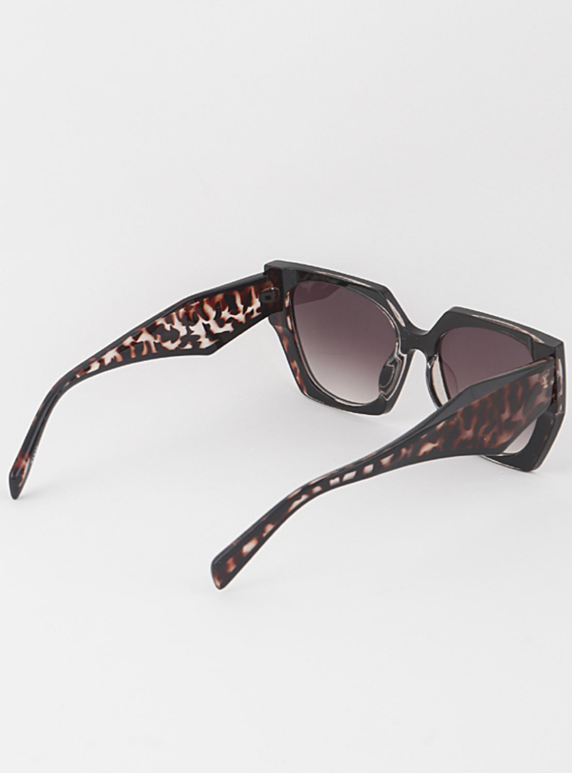 MEDUSA PENELOPE SUNGLASS