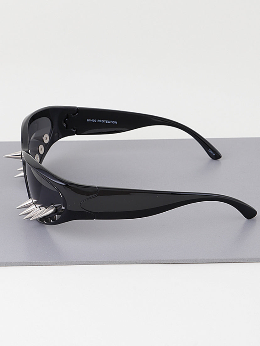 MEDUSA SPIKED SUNGLASS