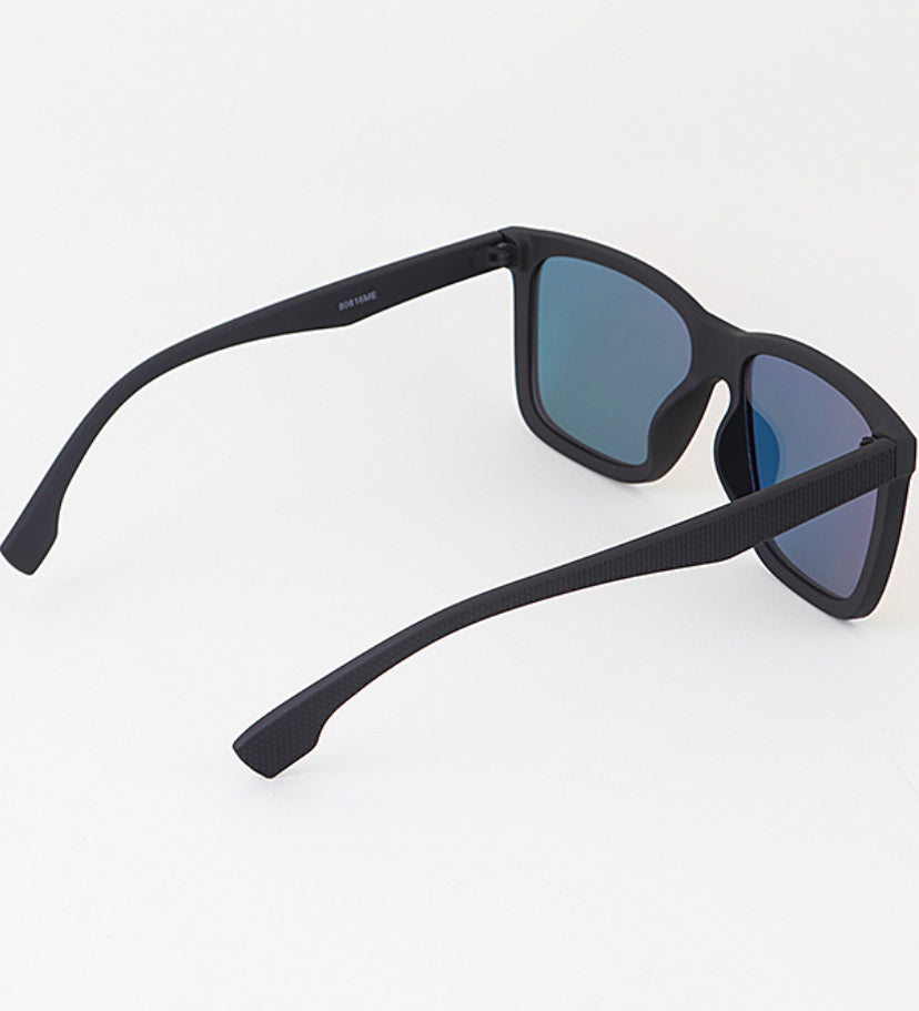 MEDUSA FRANK SUNGLASS