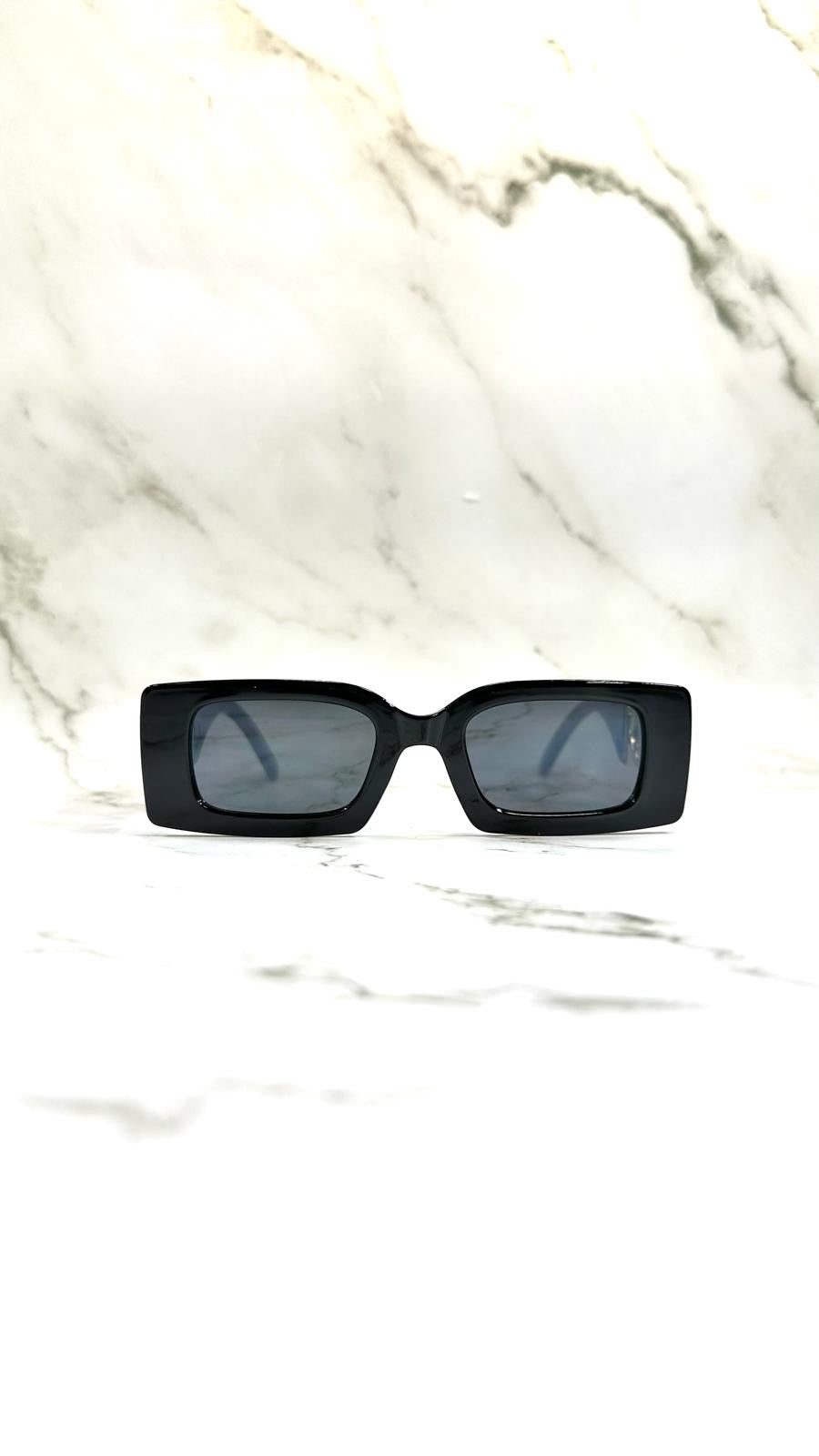 MEDUSA LION MODERN SUNGLASS