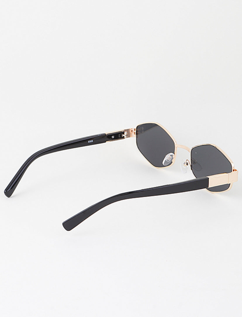 MEDUSA SAYLOR SUNGLASS