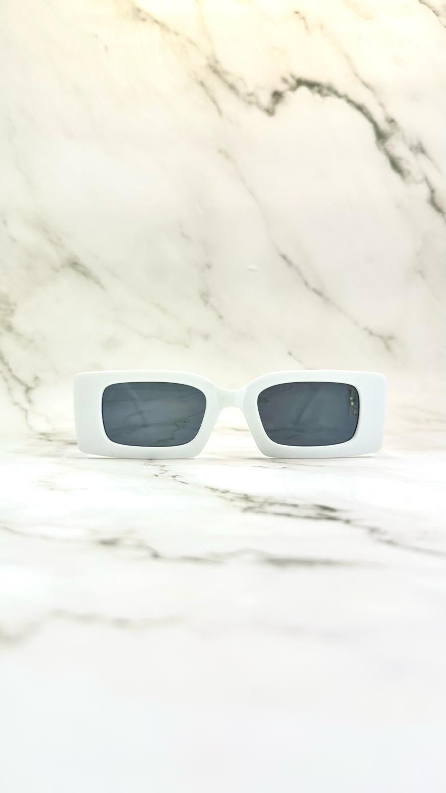 MEDUSA LION MODERN SUNGLASS