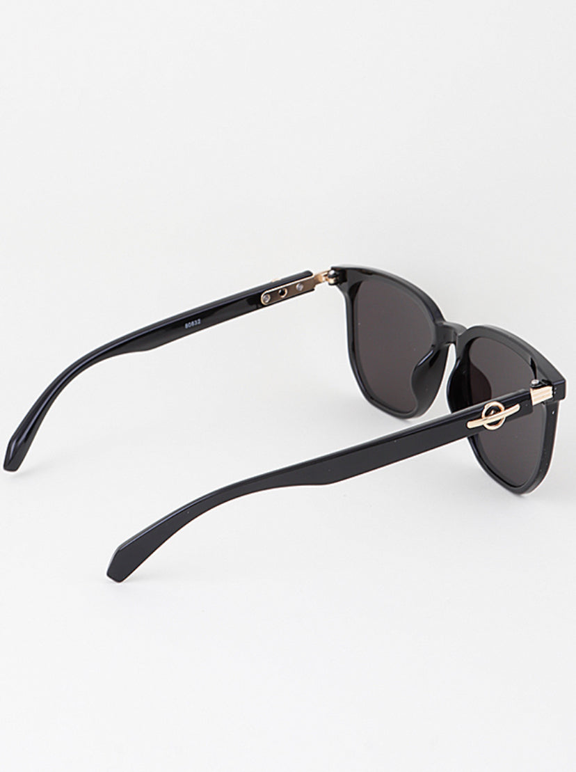 MEDUSA LARISA SUNGLASS