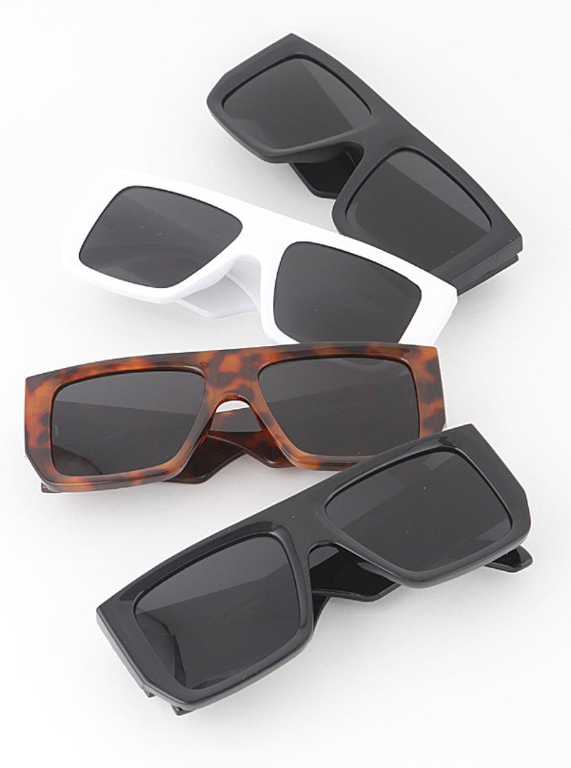 MEDUSA BOX SQUARE SUNGLASS