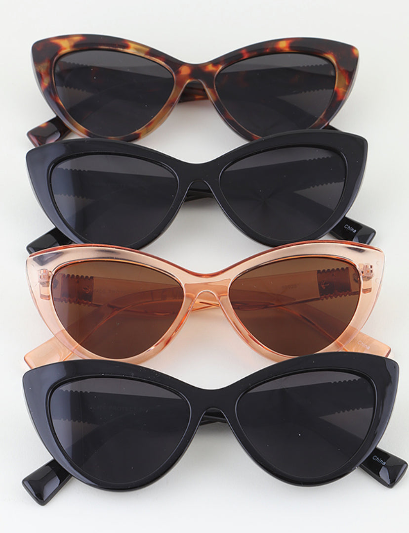 MEDUSA LOLA CATEYE SUNGLASS
