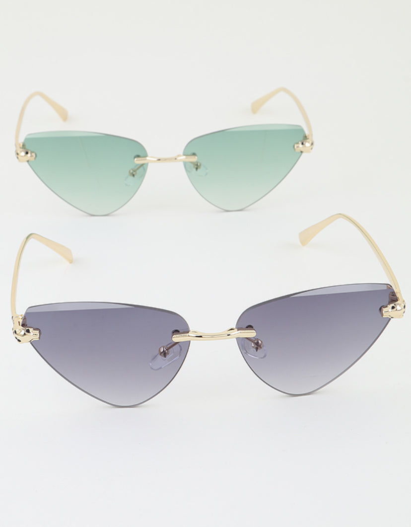 MEDUSA TRIANGULAR JAGUAR SUNGLASS