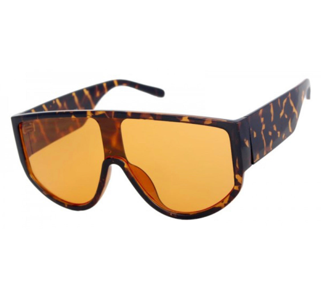 MEDUSA OVERSIZED FLAT TOP SUNGLASS