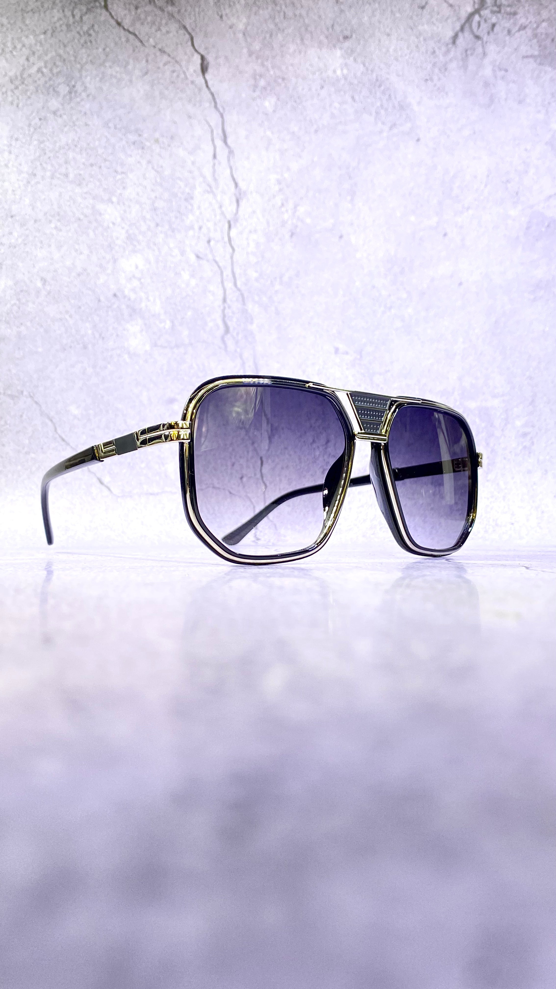 MEDUSA VINTAGE SQUARE AVIATOR SUNGLASS