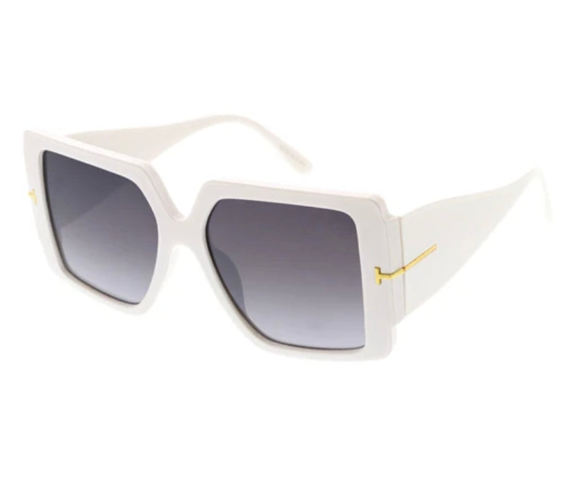 MEDUSA TOMAS SQUARE SUNGLASS