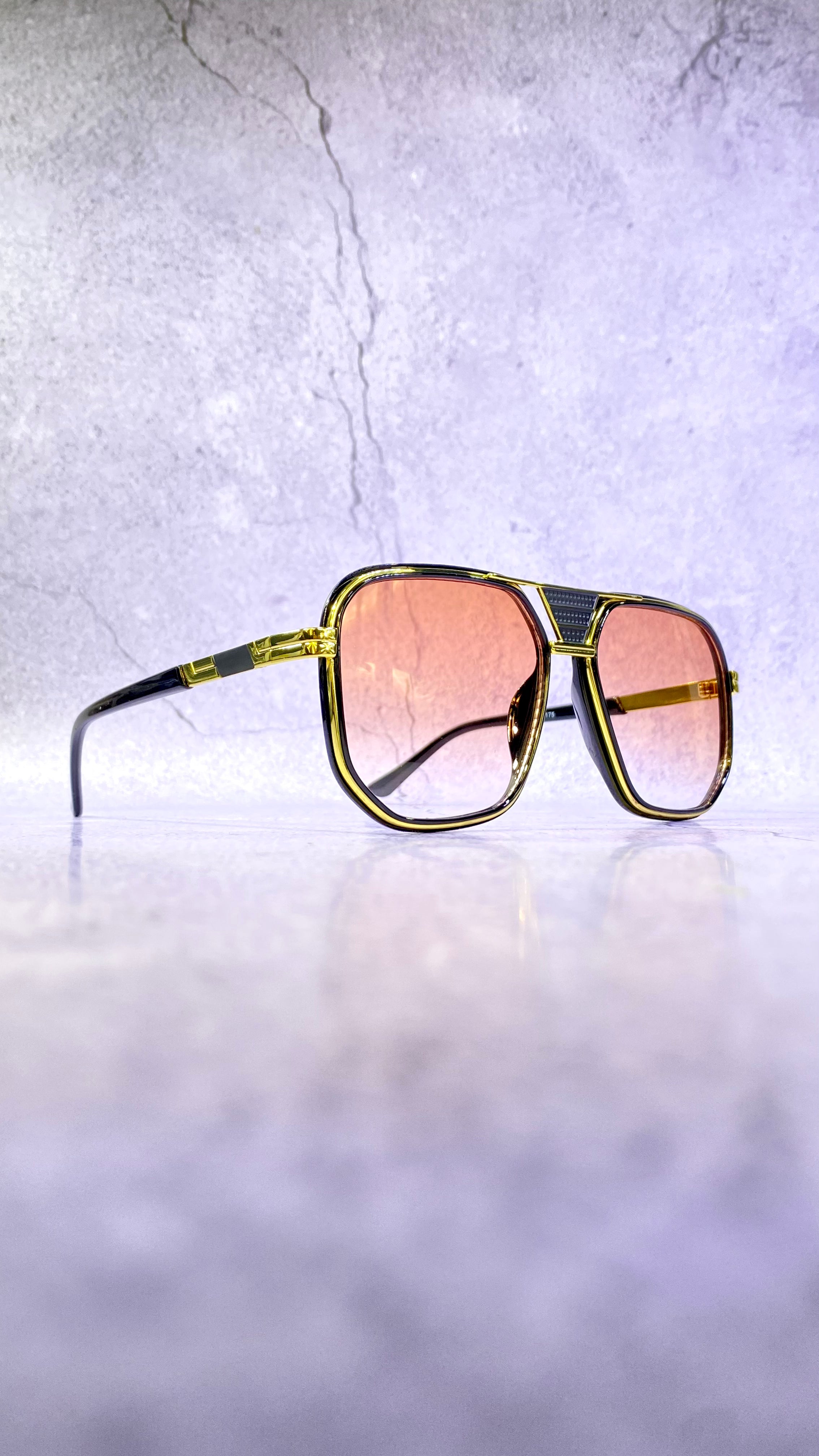 MEDUSA VINTAGE SQUARE AVIATOR SUNGLASS