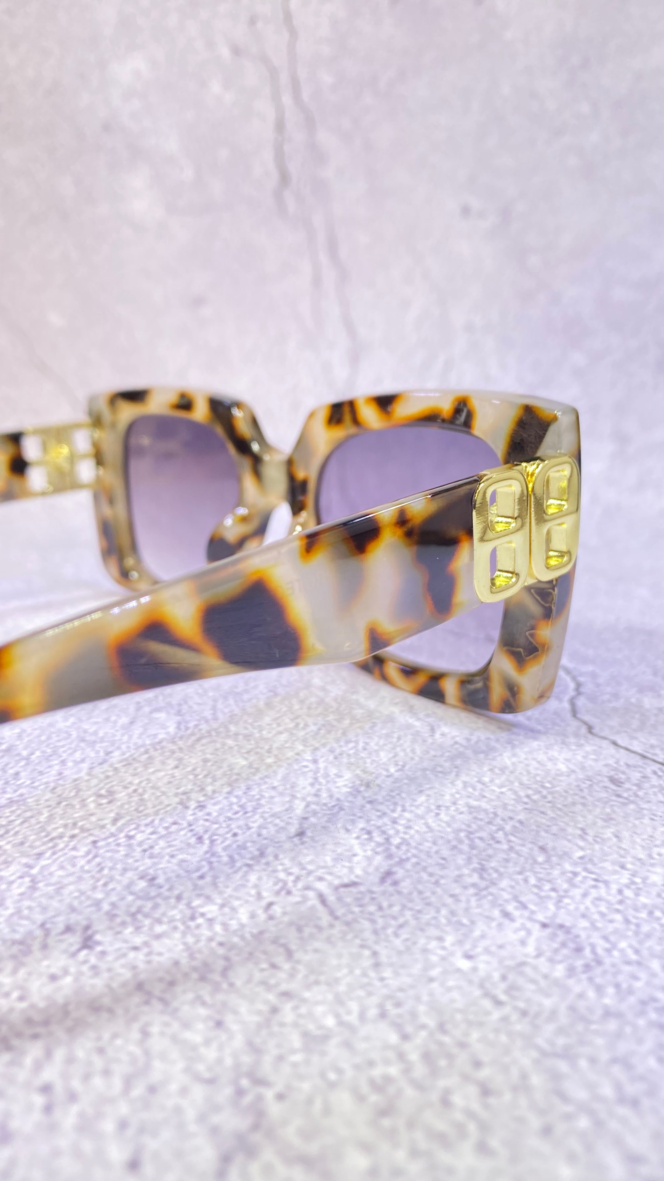 MEDUSA BRIANNA SUNGLASS