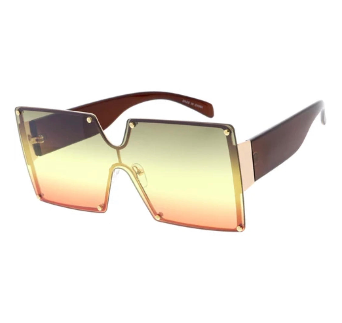 MEDUSA SQUARE DESIGN SUNGLASS