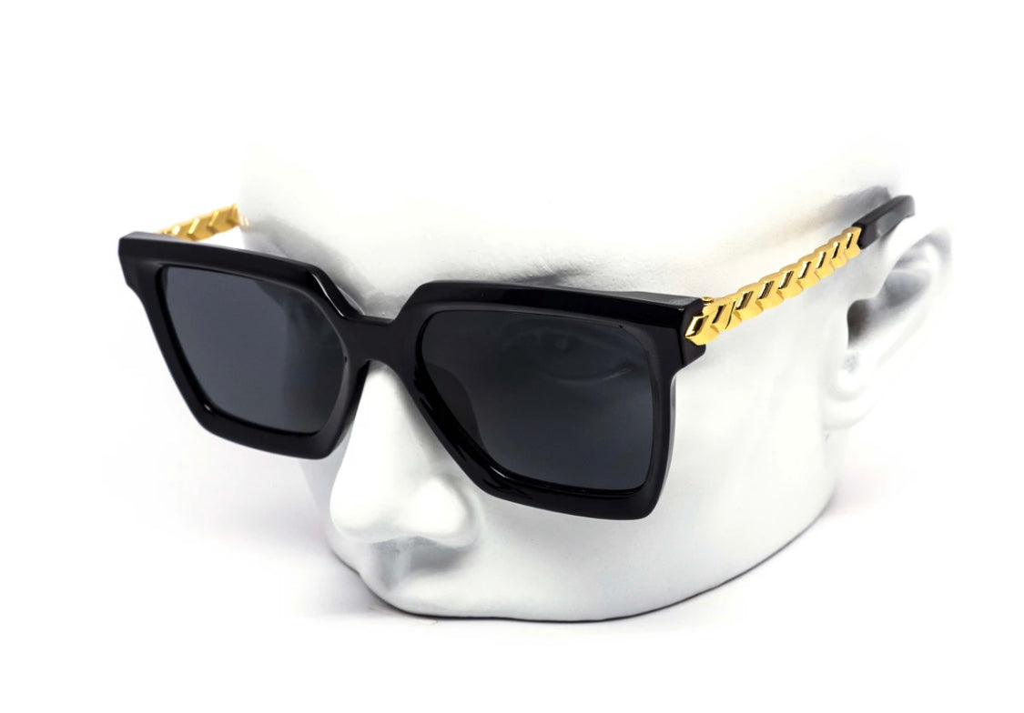 MEDUSA ELEGANT SQUARE GOLD SUNGLASS