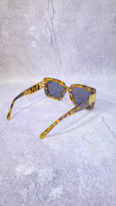 MEDUSA BRIANNA SUNGLASS