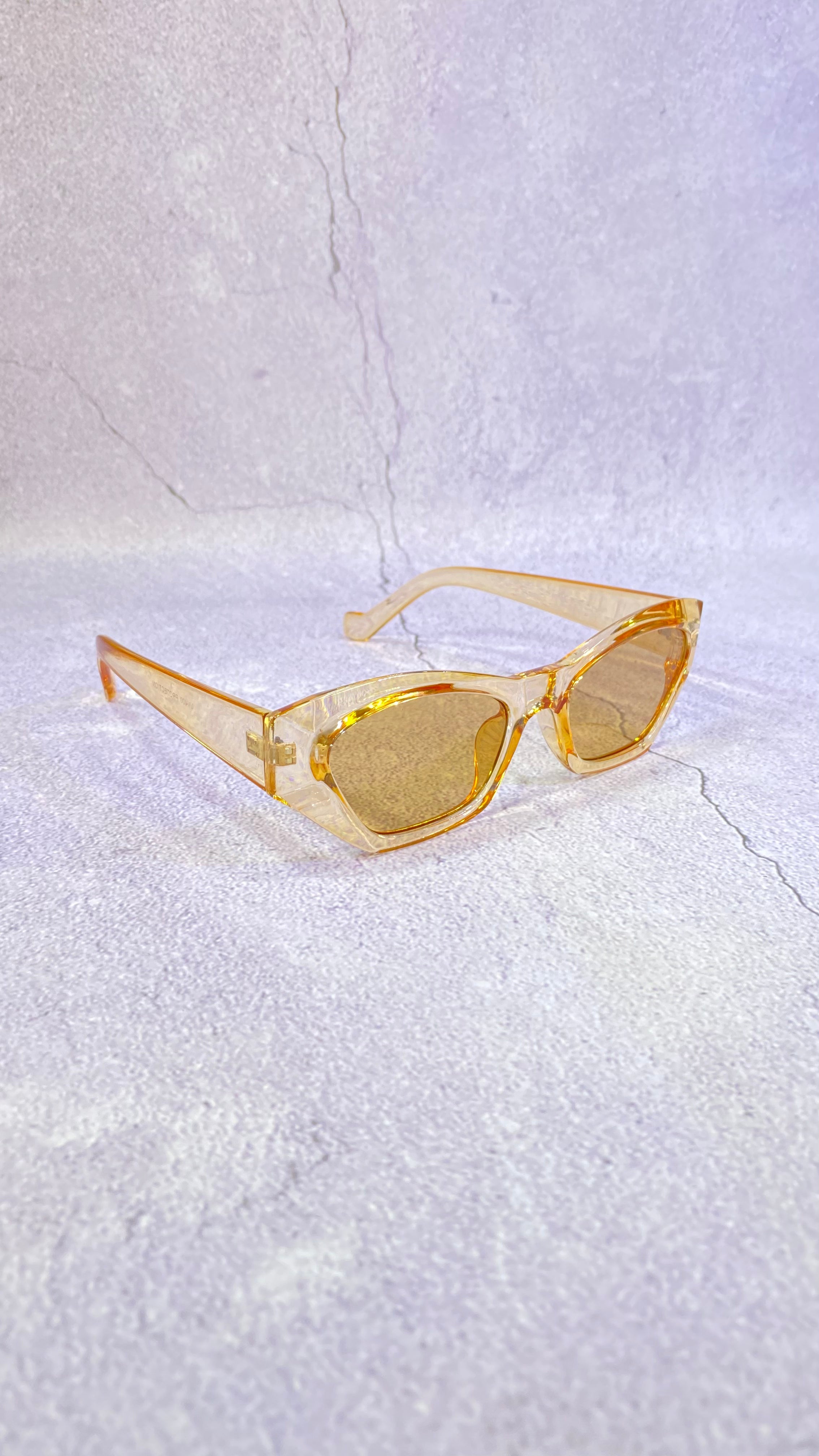 MEDUSA TRENDY MODERN SUNGLASS