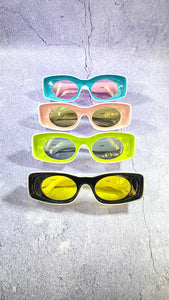 MEDUSA RETRO 80S SUNGLASS