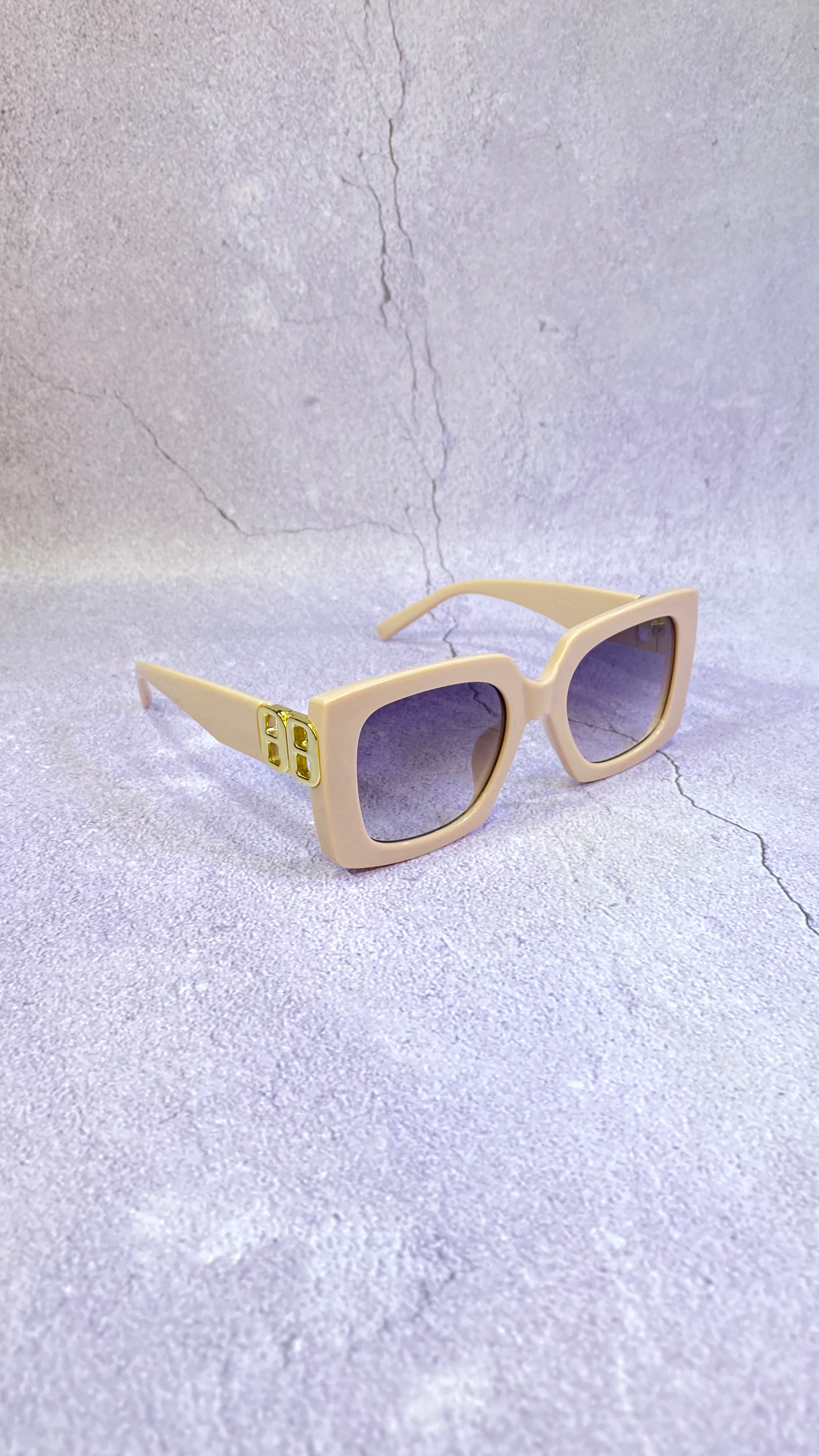 MEDUSA BRIANNA SUNGLASS